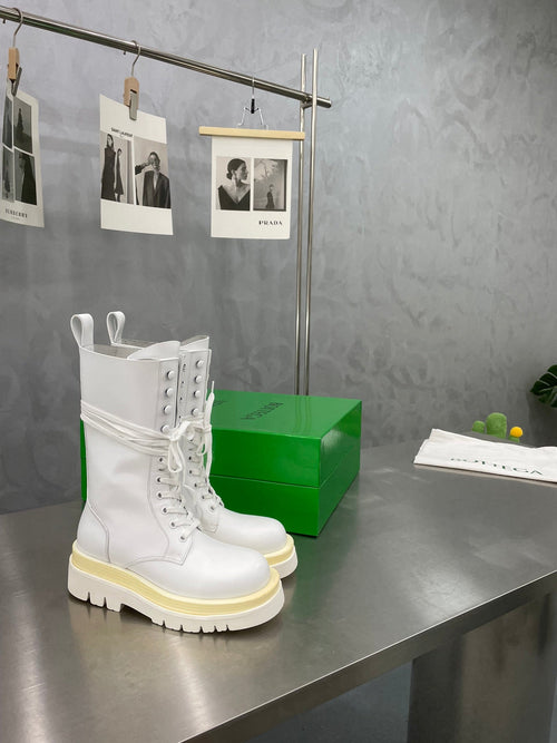 BOTTEGA VENETA LUG LACE-UP BOOT IN WHITE CALFSKIN 7 CM