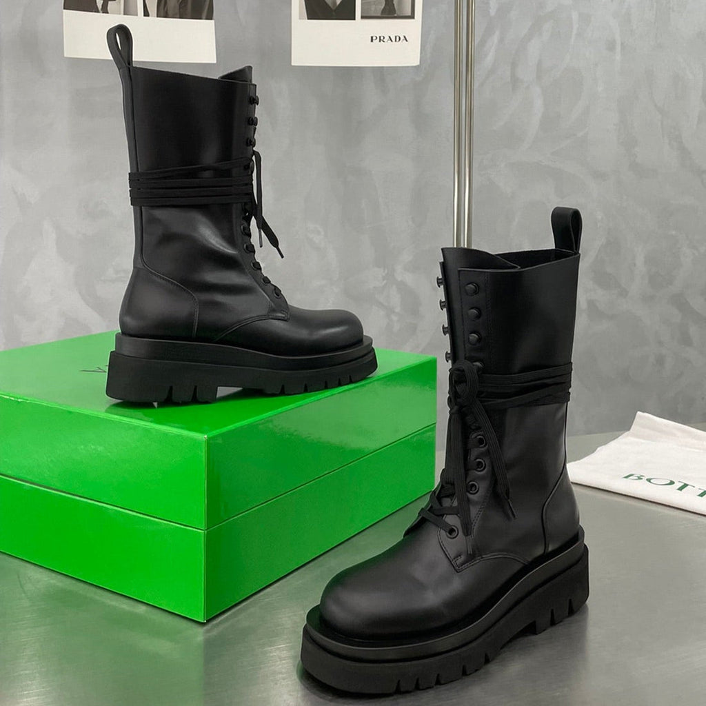 BOTTEGA VENETA LUG LACE-UP BOOT IN BLACK CALFSKIN 7 CM