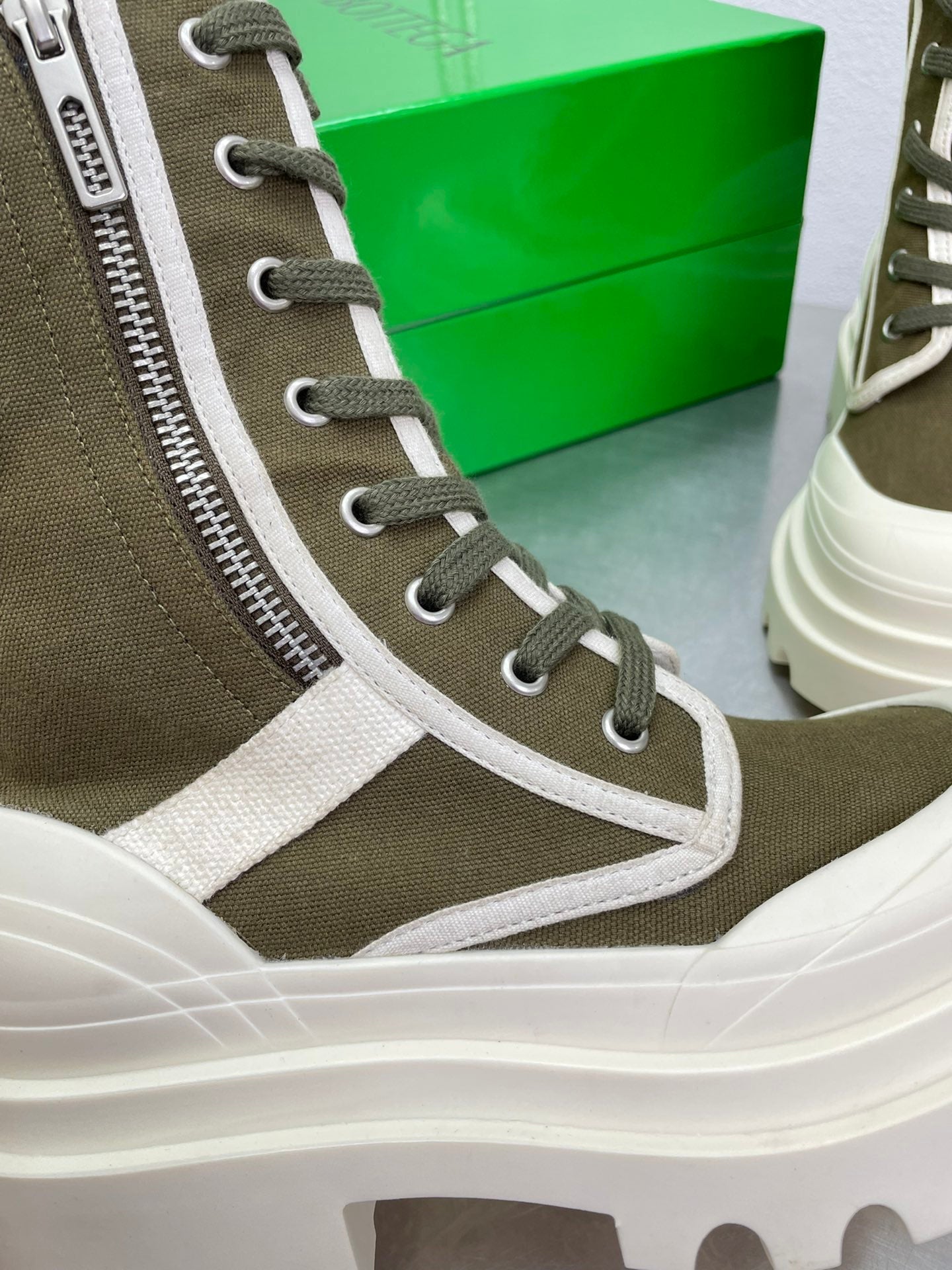 BOTTEGA VENETA RIBBON BOMBER LACE-UP BOOTS IN OLIVE GREEN MIX WHITE CANVAS