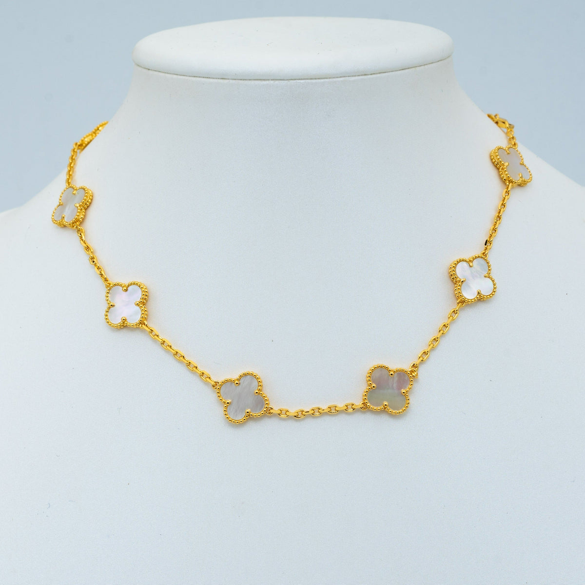 Van Cleef & Arpels VINTAGE WHITE MOP NECKLACE 10 MOTIFS GOLD
