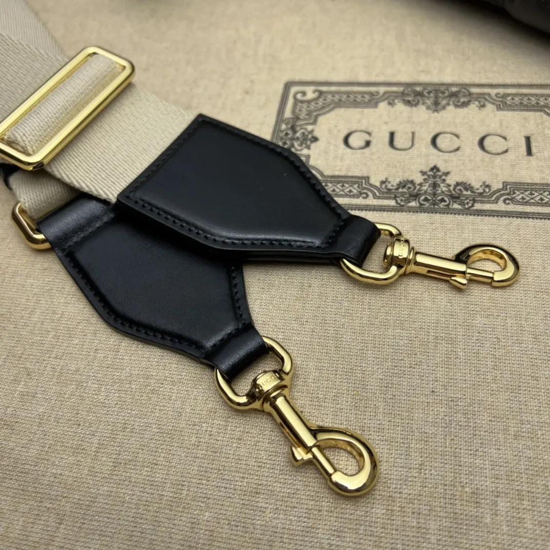 Gucci Black Embossed GG Bag - Hình 8