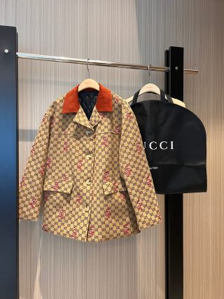 GUCCI Gucci Beige Polyester Fiber