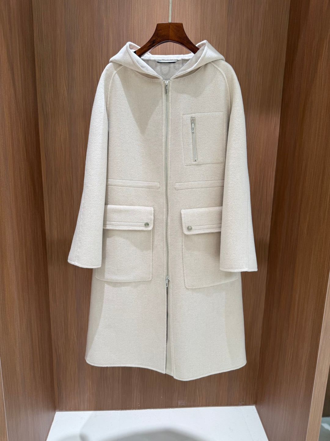 HERMES 25S CASERE COAT 195