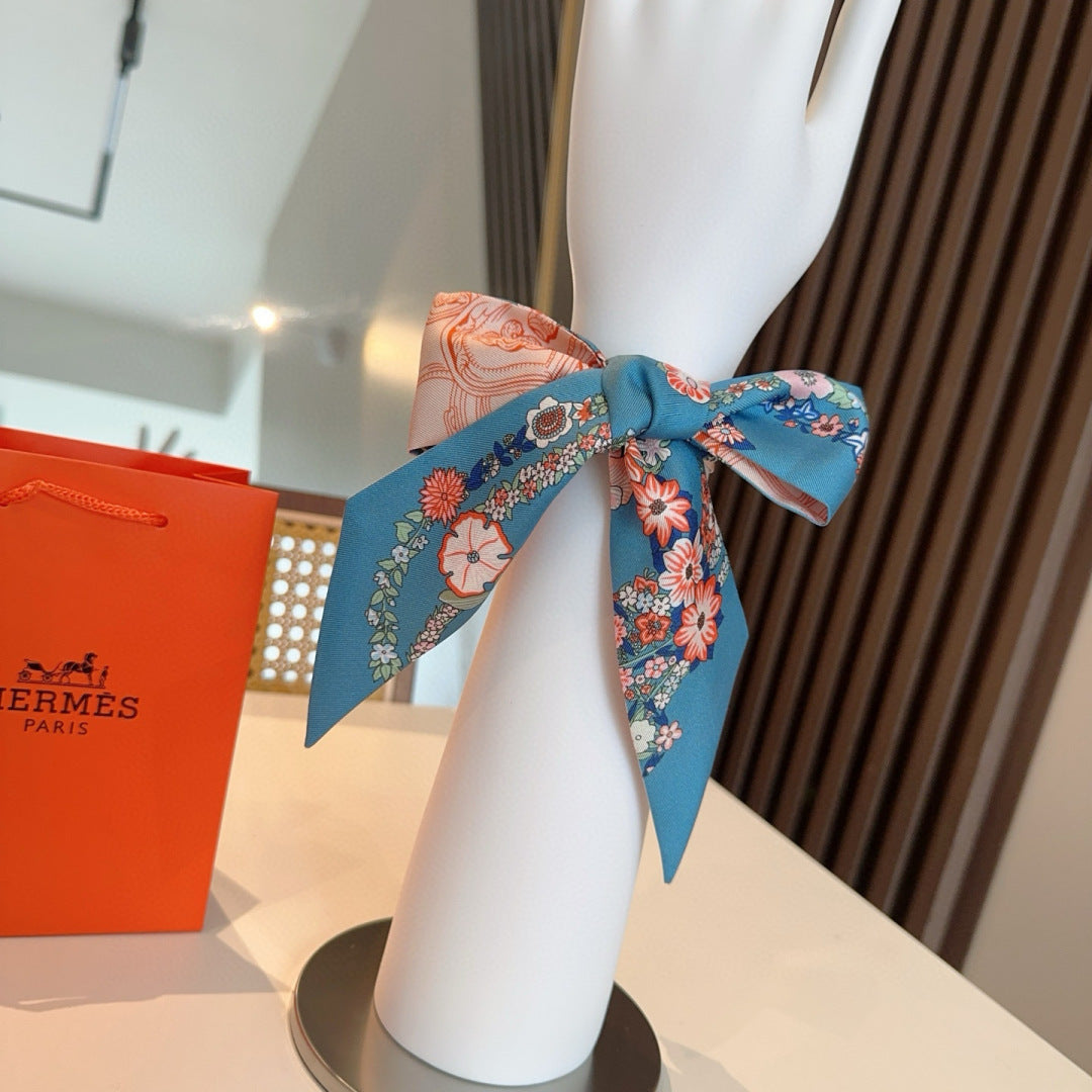 HERMES HERMES 25S SILK NECKERCHIEF 86 IN SILK 714379