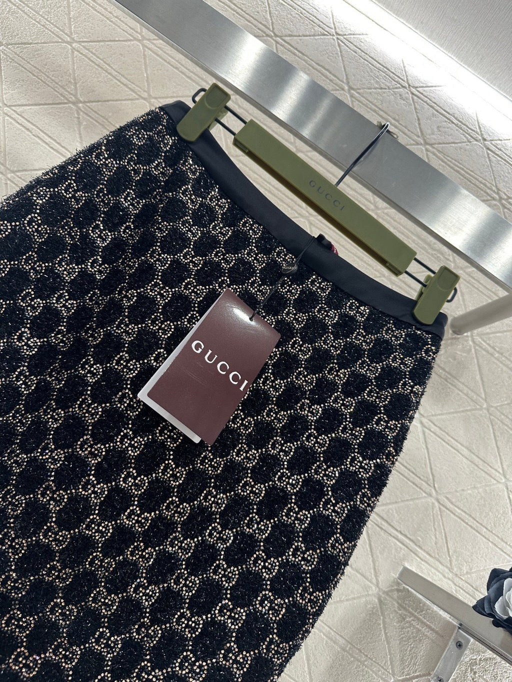 GUCCI MIDI SKIRT STYLE 3