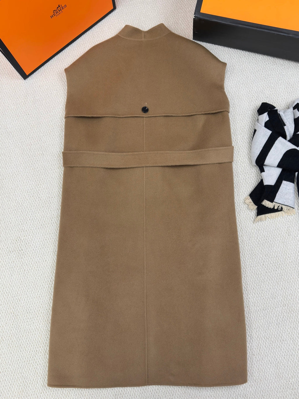 HERMES 25S LONG SLEEVELESS CASERE VEST 189