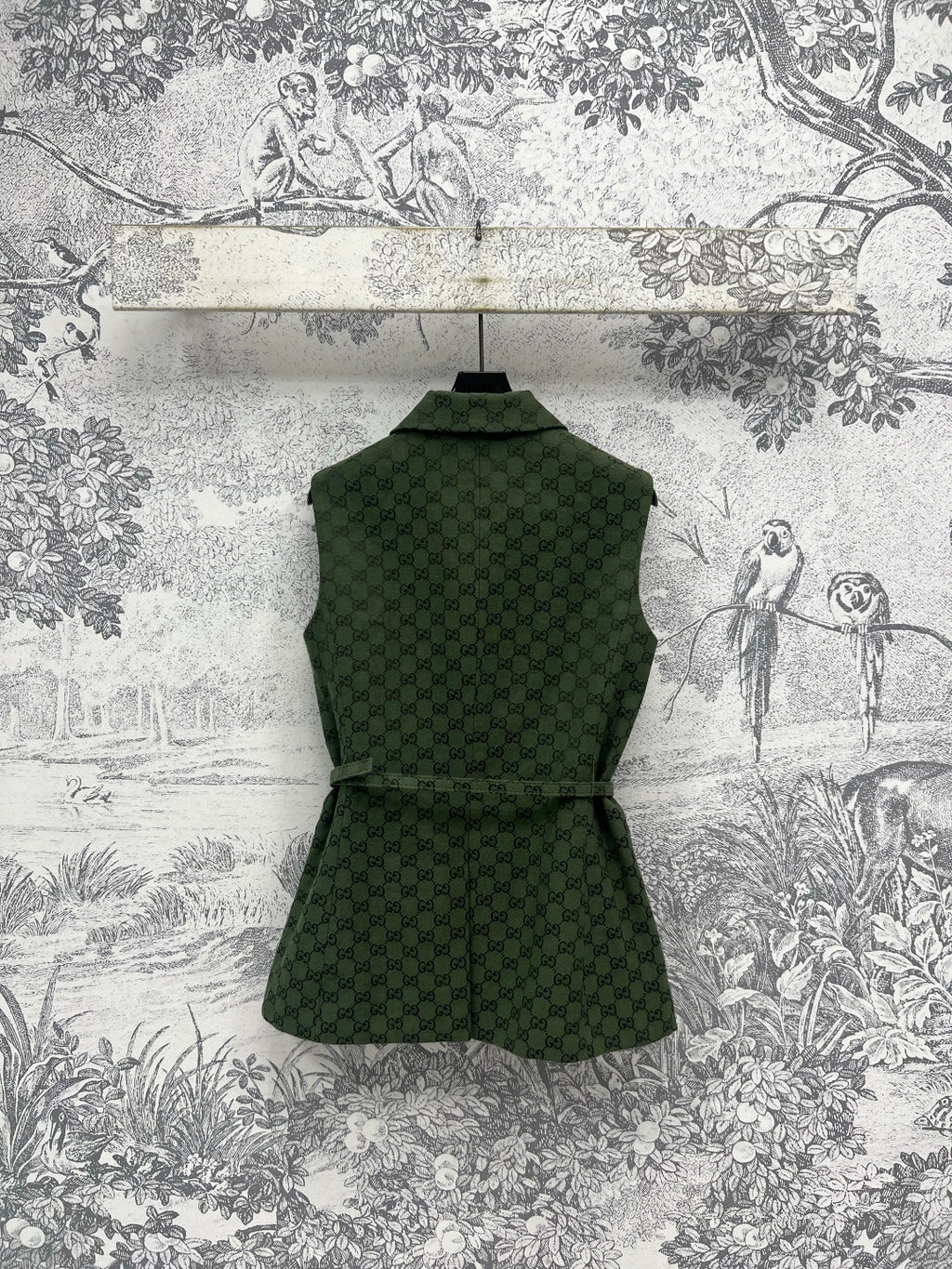 GUCCI BLAZER VEST STYLE 99