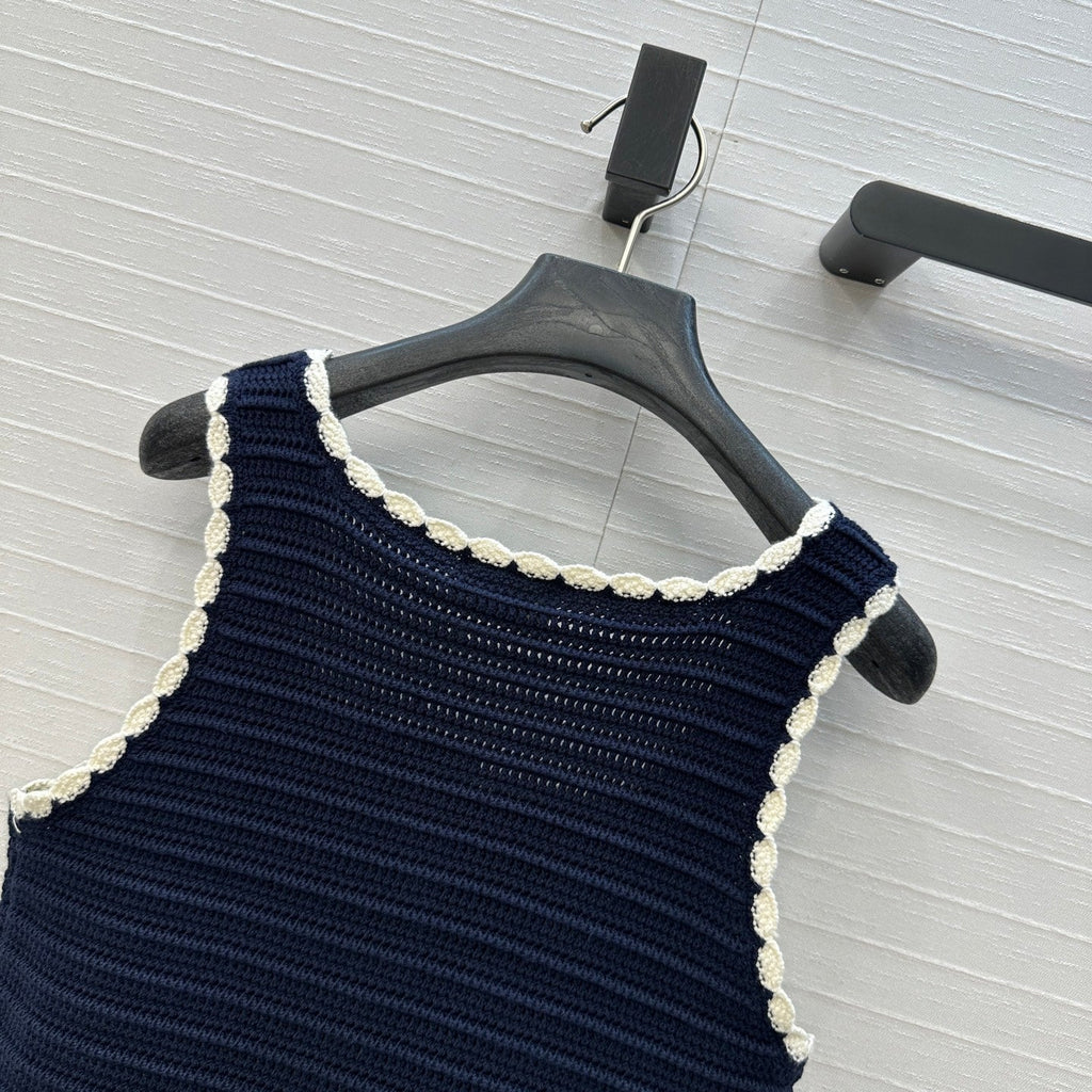 CELINE SLEEVELESS KNIT TOP 268312
