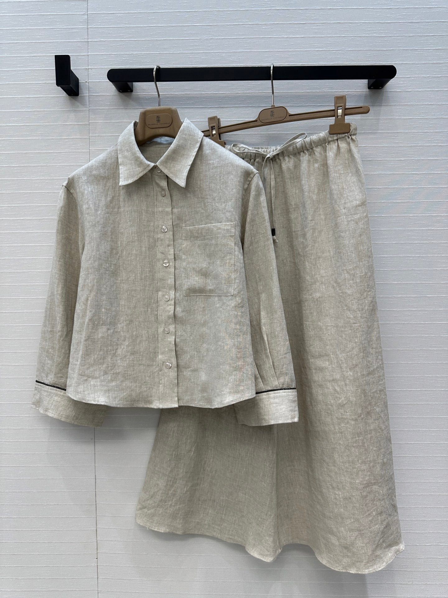 HERMES HERMES LONG-SLEEVE SHIRT AND ELASTIC WAIST LONG SKIRT SET 276160
