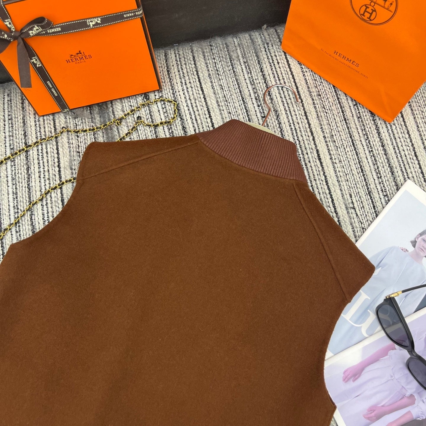 HERMES 25S REVERSIBLE VEST 103