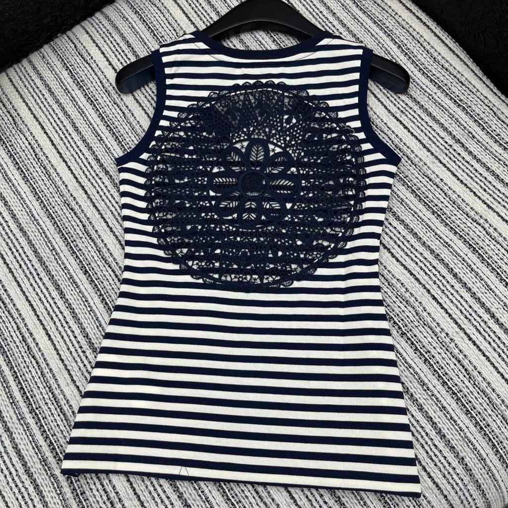 SLEEVELESS TOP WITH RAISED EMBROIDERY AND CREW NECK 267982