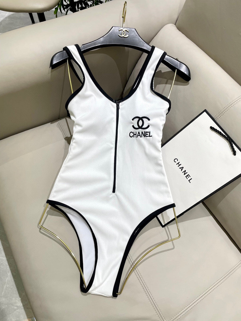 CHANEL BIKINI SWIMSUIT SET IN WHITE AND BLACK TRIM 604254