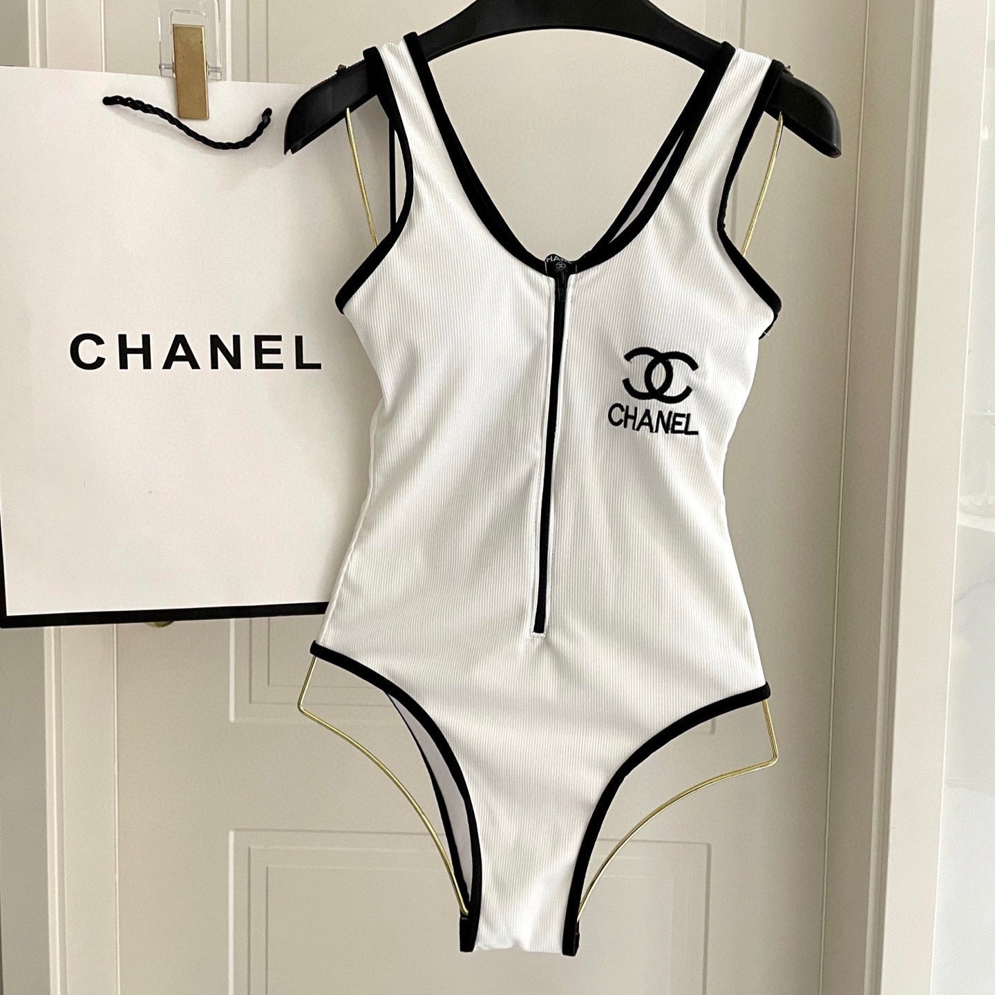 CHANEL BIKINI SWIMSUIT SET IN WHITE AND BLACK TRIM 604254
