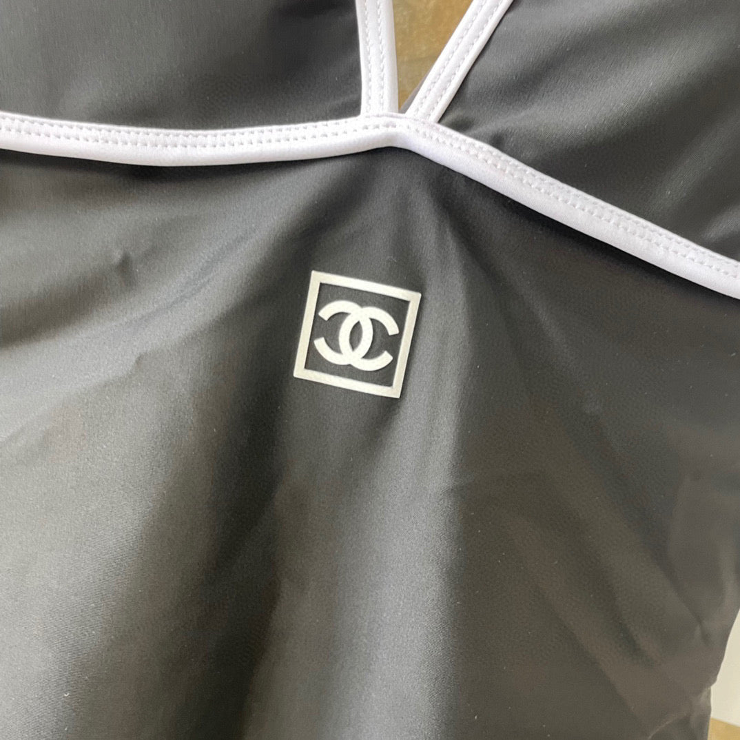 CHANEL BIKINI SWIMSUIT SET IN BLACK AND WHITE TRIM 613725