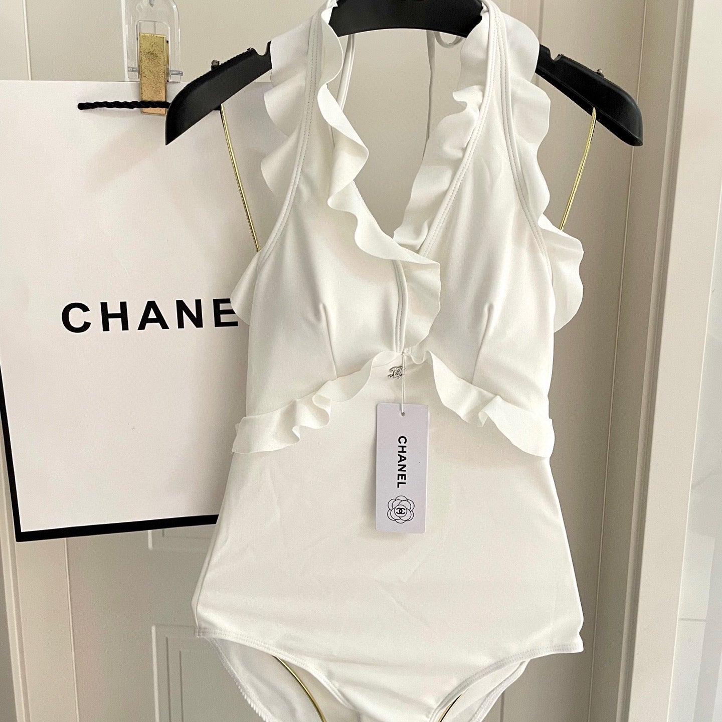 CHANEL BIKINI SWIMSUIT SET WHITE AND RUFFLED TRIM 622179