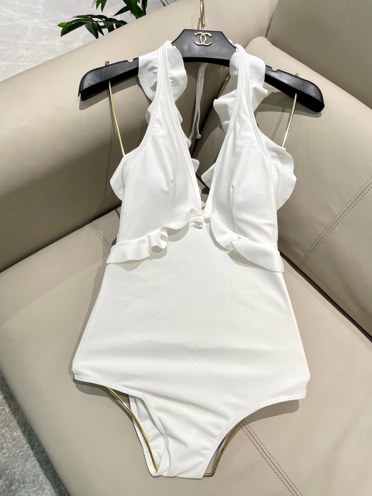 CHANEL BIKINI SWIMSUIT SET WHITE AND RUFFLED TRIM 622179