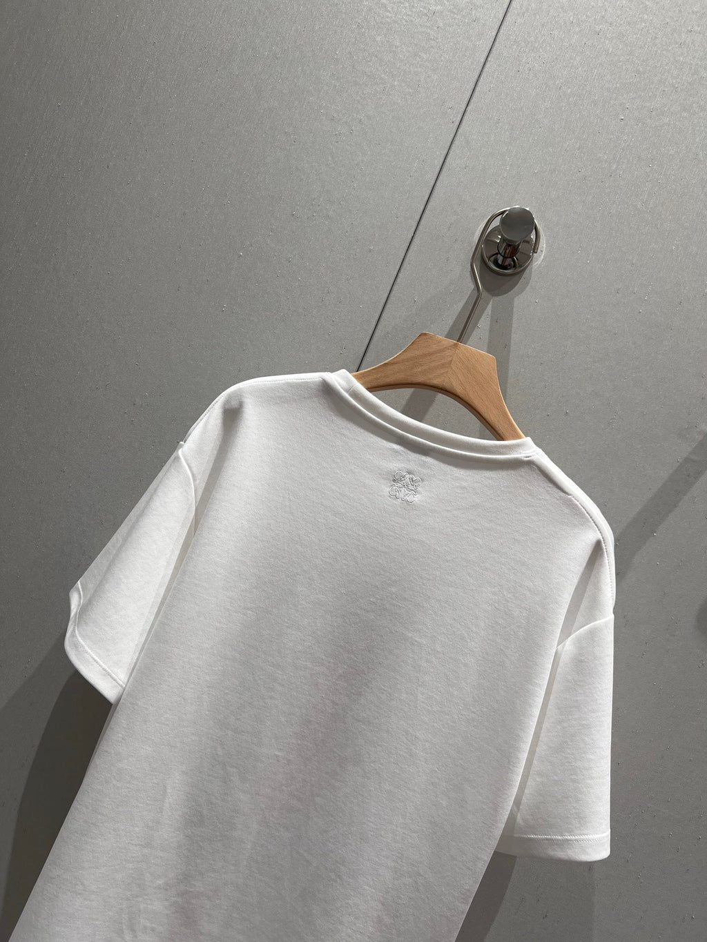 Loewe 25 Printed Round Neck Short Sleeve T-shirt White Cotton 215607