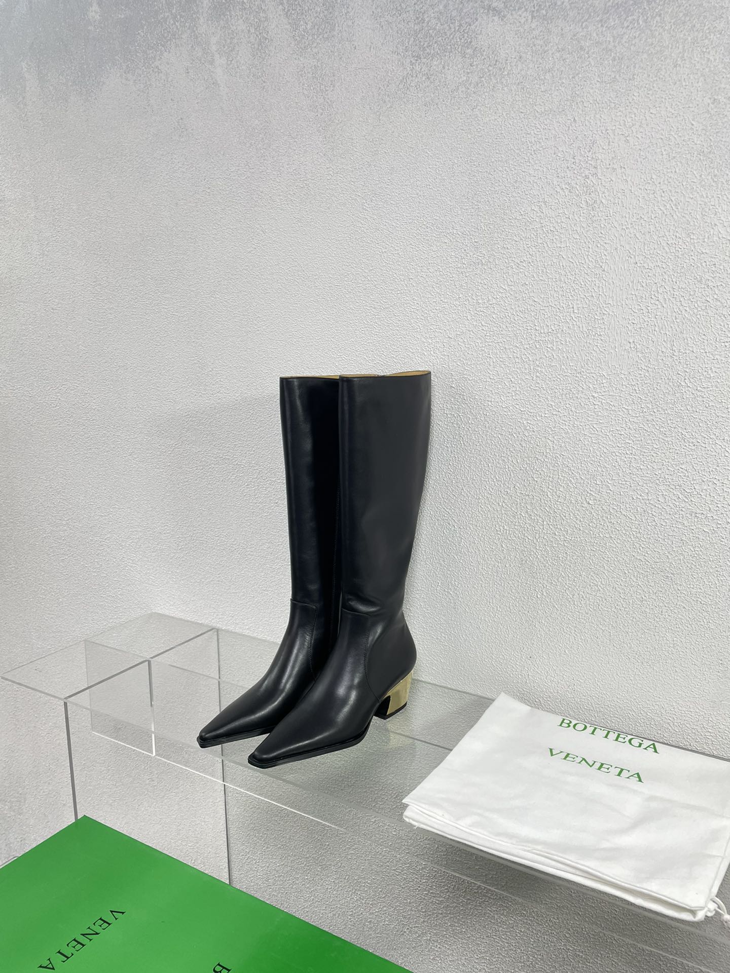 BOTTEGA VENETA TEX HIGH BOOT IN BLACK CALFSKIN