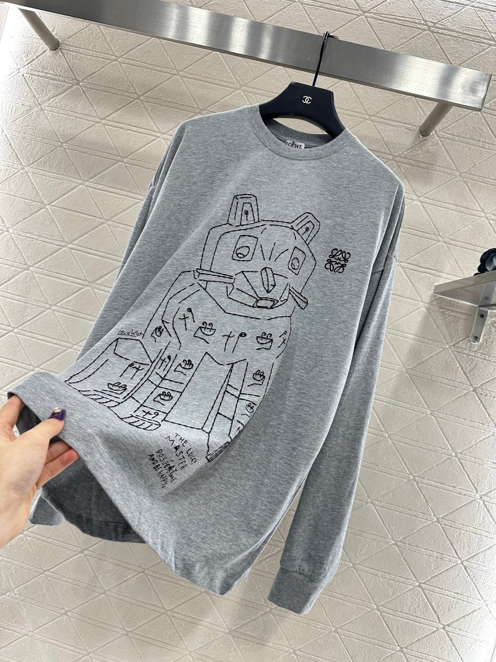 LOEWE LONG-SLEEVE CREW NECK T-SHIRT STYLE 237
