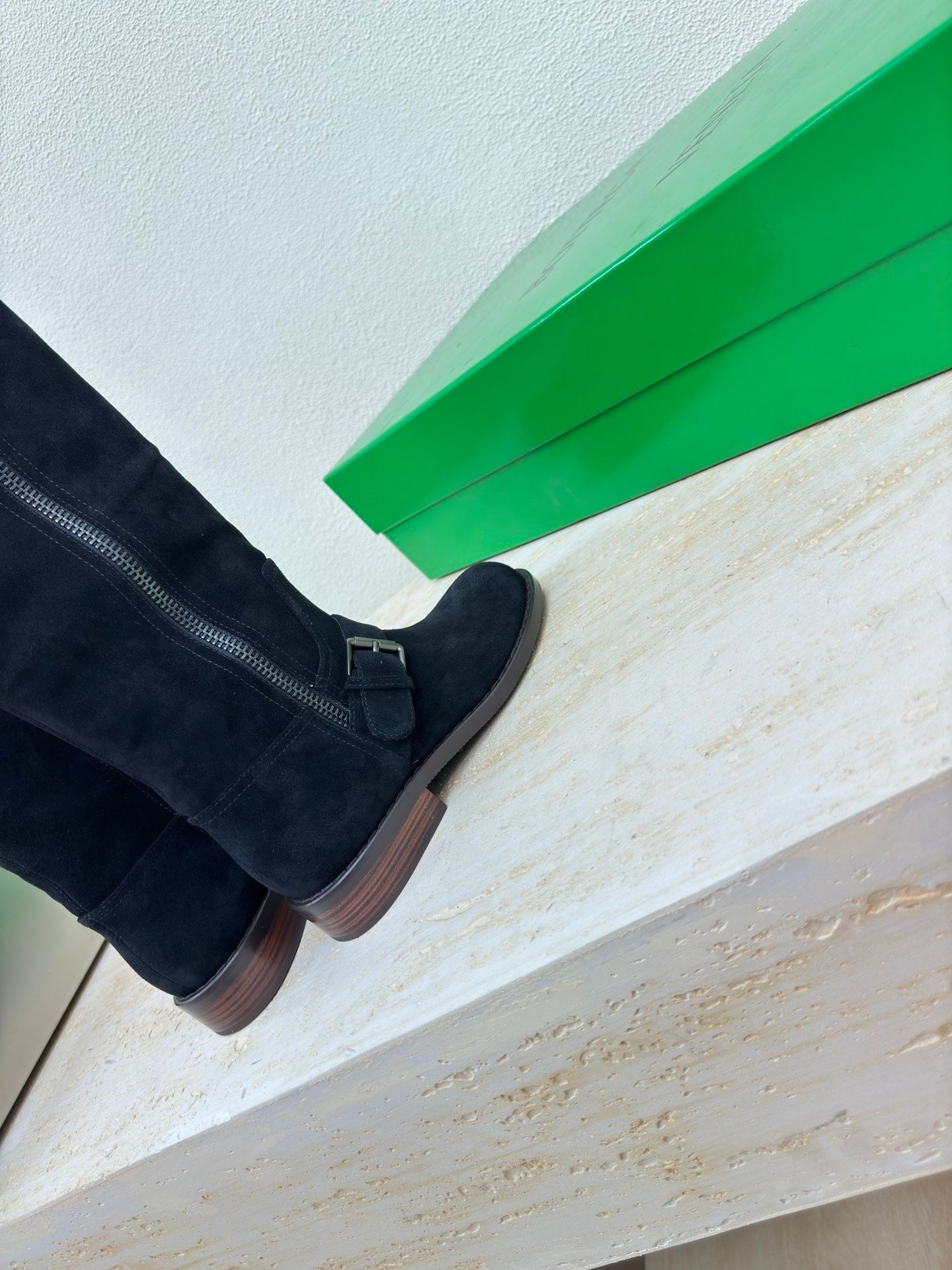 BOTTEGA VENETA KNEE HIGH BOOT IN BLACK SUEDE