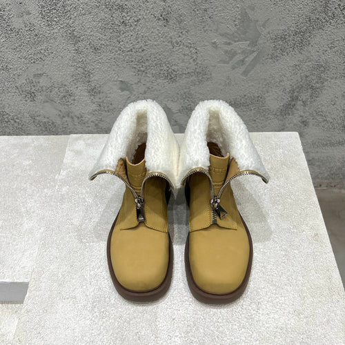 BOTTEGA VENETA BOTTINE HADDOCK BOOTS IN CITRINE YELLOW SUEDE