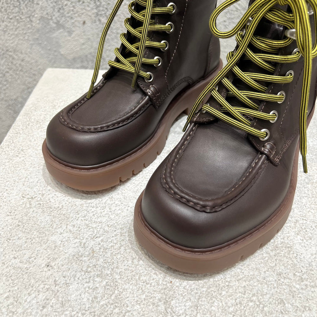 BOTTEGA VENETA HADDOCK LACE-UP ANKLE BOOT IN CHOCOLATE BROWN CALFSKIN