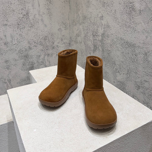 BOTTEGA VENETA SNAP ANKLE BOOT IN BRONZE BROWN SUEDE AND SHEARLING LINING