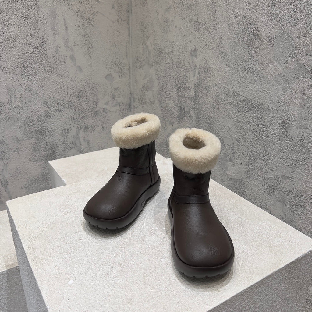 BOTTEGA VENETA ANKLE BOOTS IN CHOCOLATE BROWN LAMBSKIN WITH SHEARLING LINING