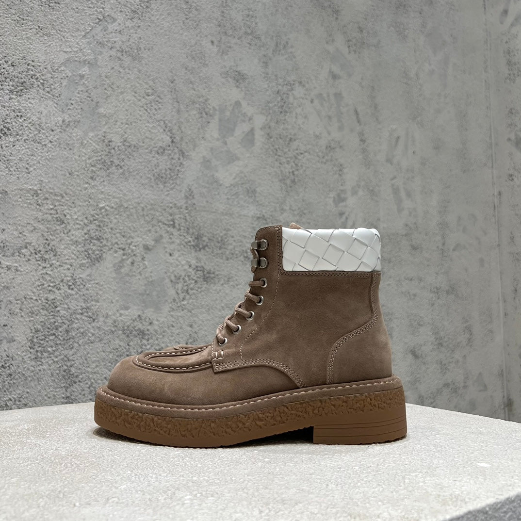 BOTTEGA VENETA HADDOCK LACE-UP ANKLE BOOT IN WALNUT BROWN SUEDE