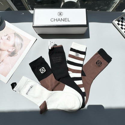 CHANEL CREW SOCKS 423688 (1 BOX)