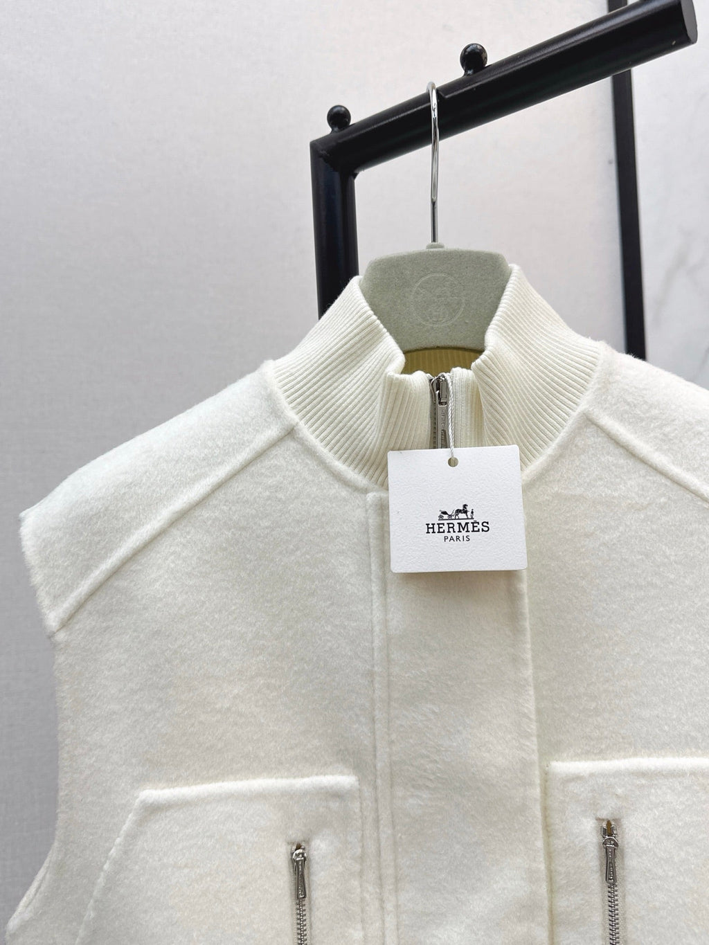 HERMES HERMES 25S SLEEVELESS JACKET 526962