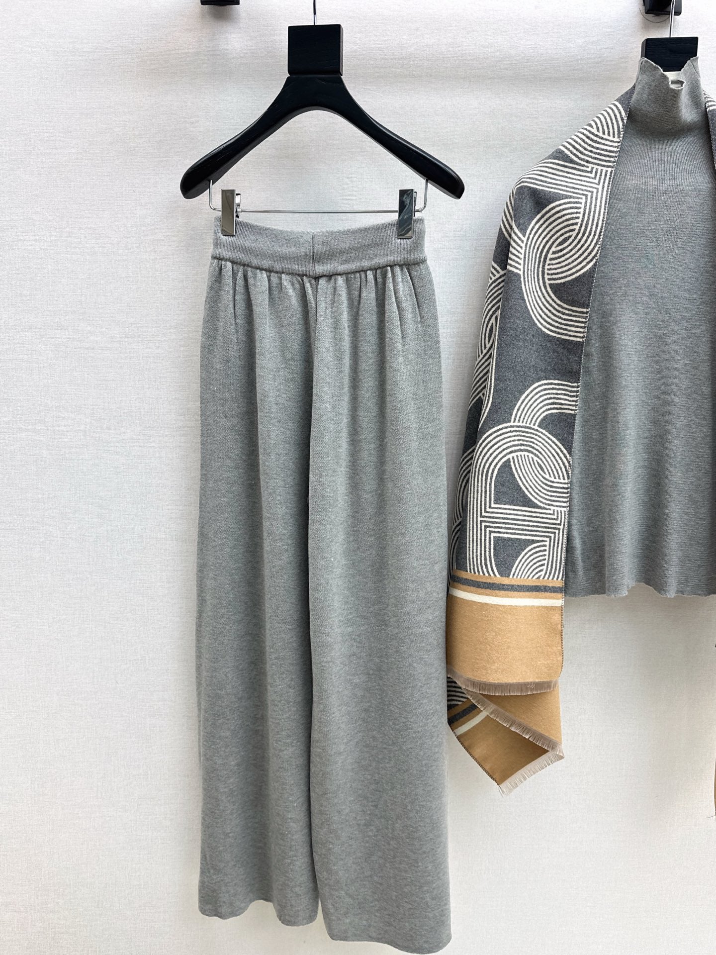 HERMES 25S THREE-PIECE KNIT SET 223