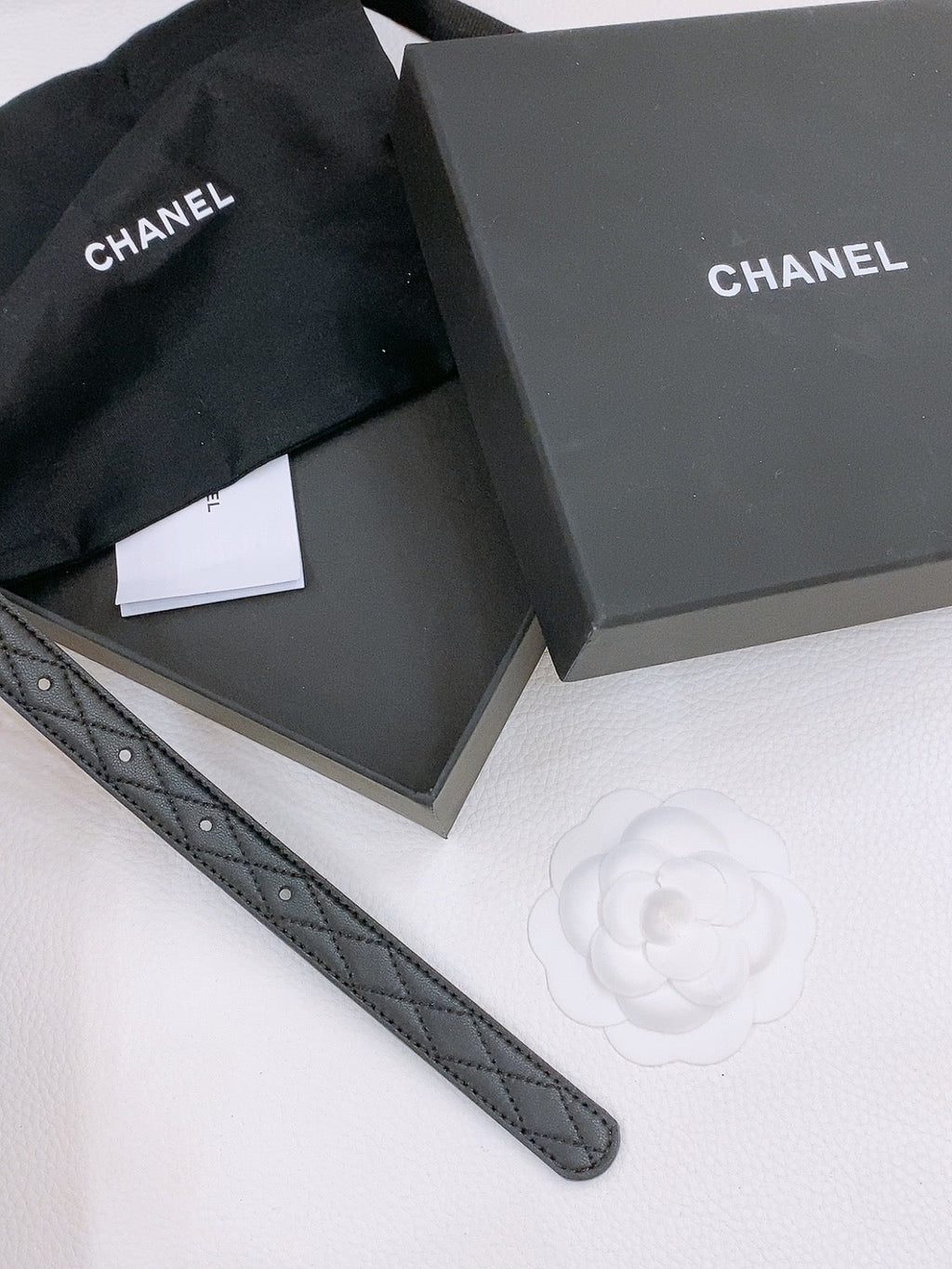 CHANEL DOUBLE C BELT 20MM IN BLACK CALFSKIN WITH QUILTED STITCHING AND SPIRAL GOLD BUCKLE