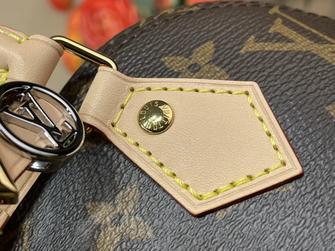 LV Alma BB Monogram Beige - Hình 11